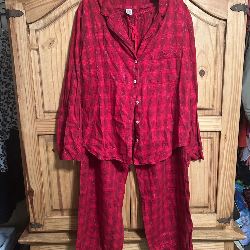 Victoria Secret Women’s  Red Pajamas Set
